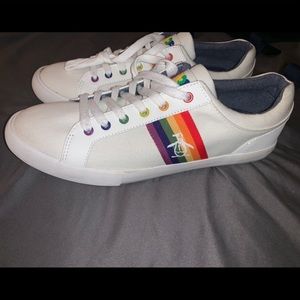 Original penguin pride collection